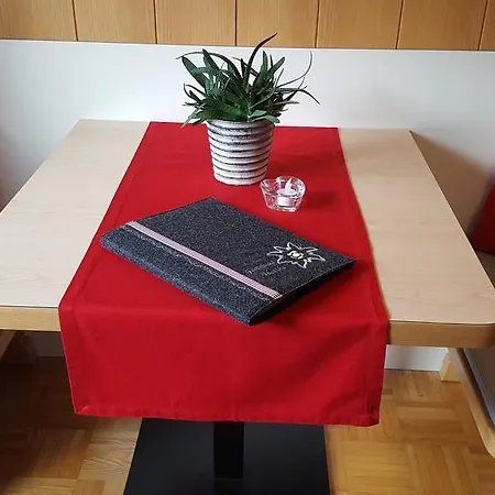 Gaestehaus Monika Lägenhet *